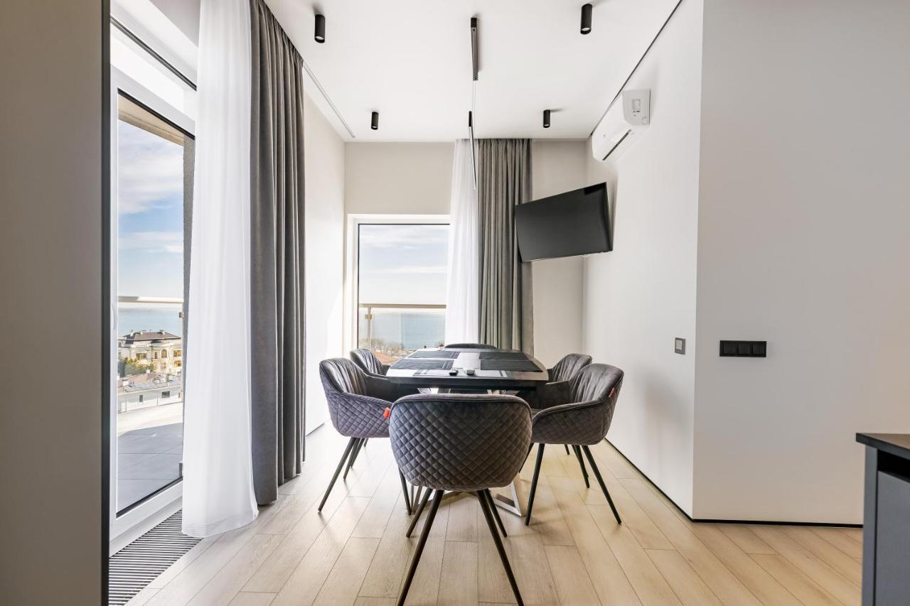 Luxury Waterfront 3-Bedrooms Apartment Odessa Buitenkant foto